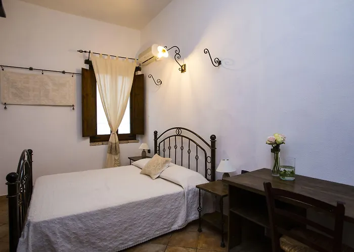 Il Monastero 3* Geremèas