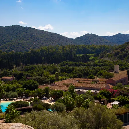 Il Monastero Otel Geremèas